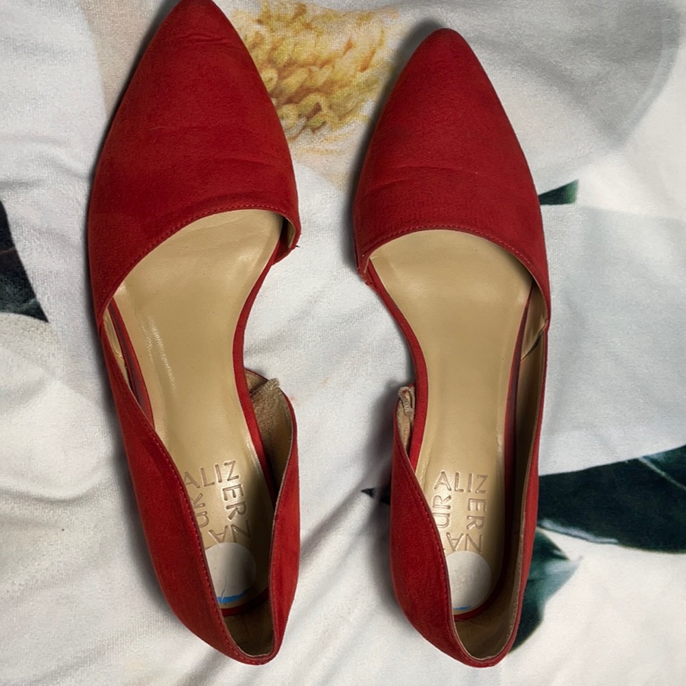 Red flats